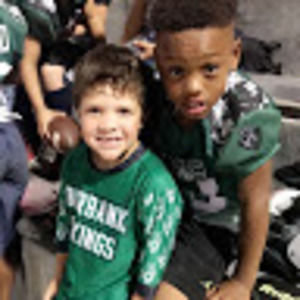 Meet your Posher, Zenia